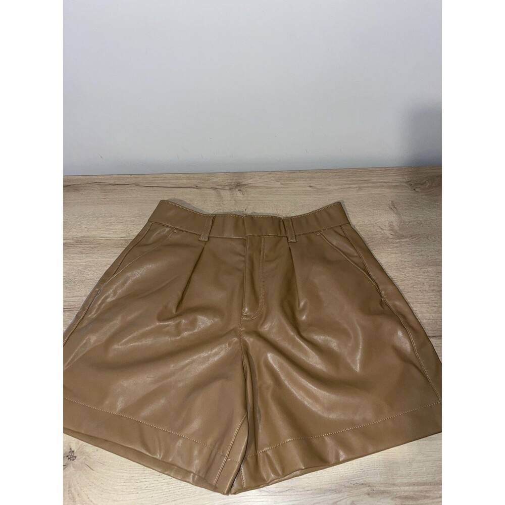 Abercrombie & Fitch Vegan Leather Y2K Women’s Medium Tan Shorts